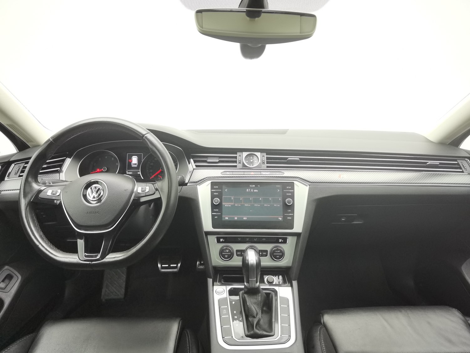 Used Volkswagen Passat Variant (Imported) 2018 1.4 AT