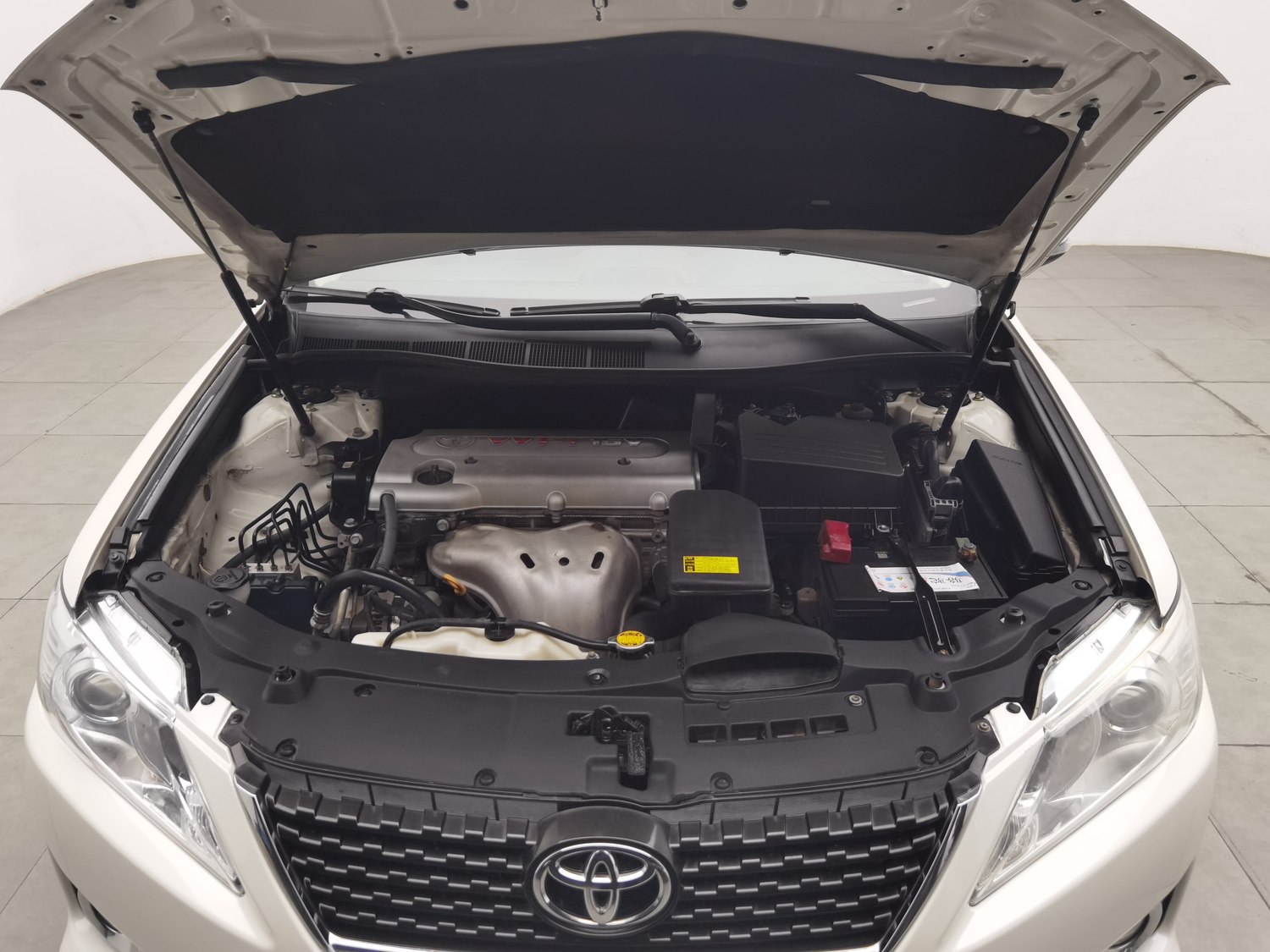 Used Toyota Camry 2012 2.0 AT