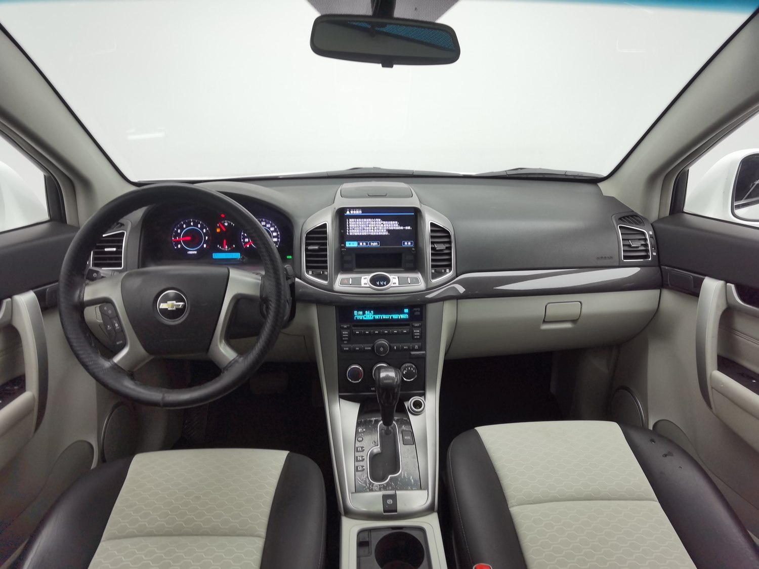 Used Chevrolet Captiva 2014 2.4 AT