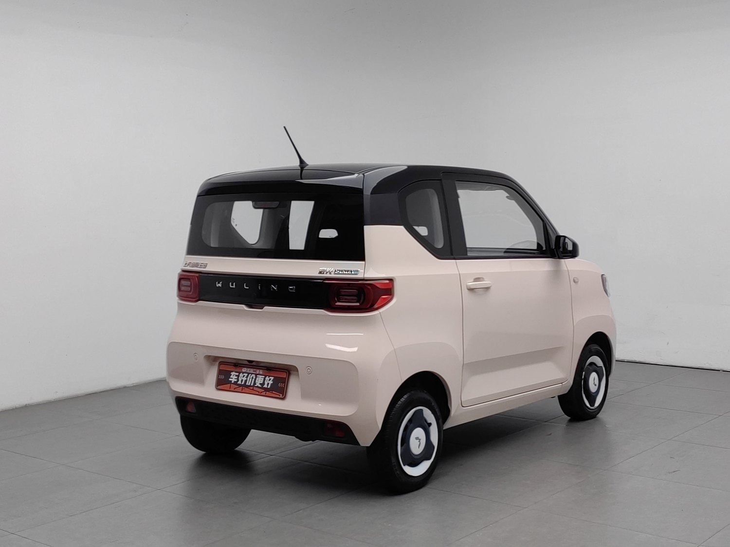 Used Wuling Mini EV 2022