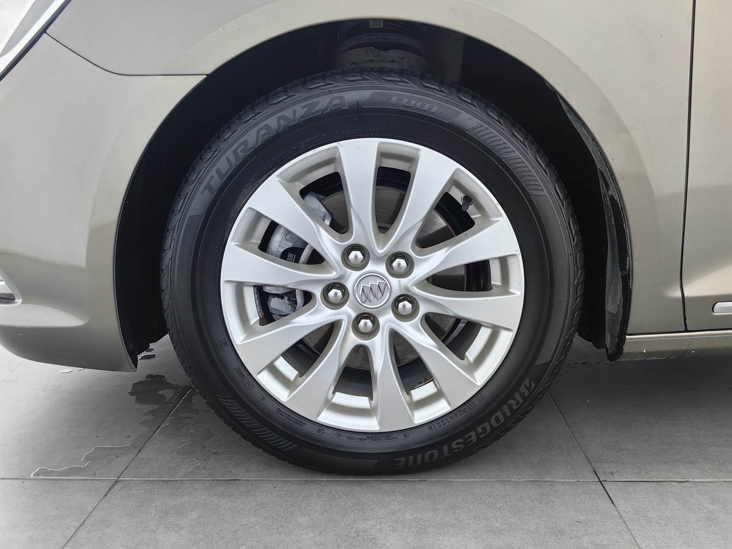 Used Buick LaCrosse 2013 2.4 AT