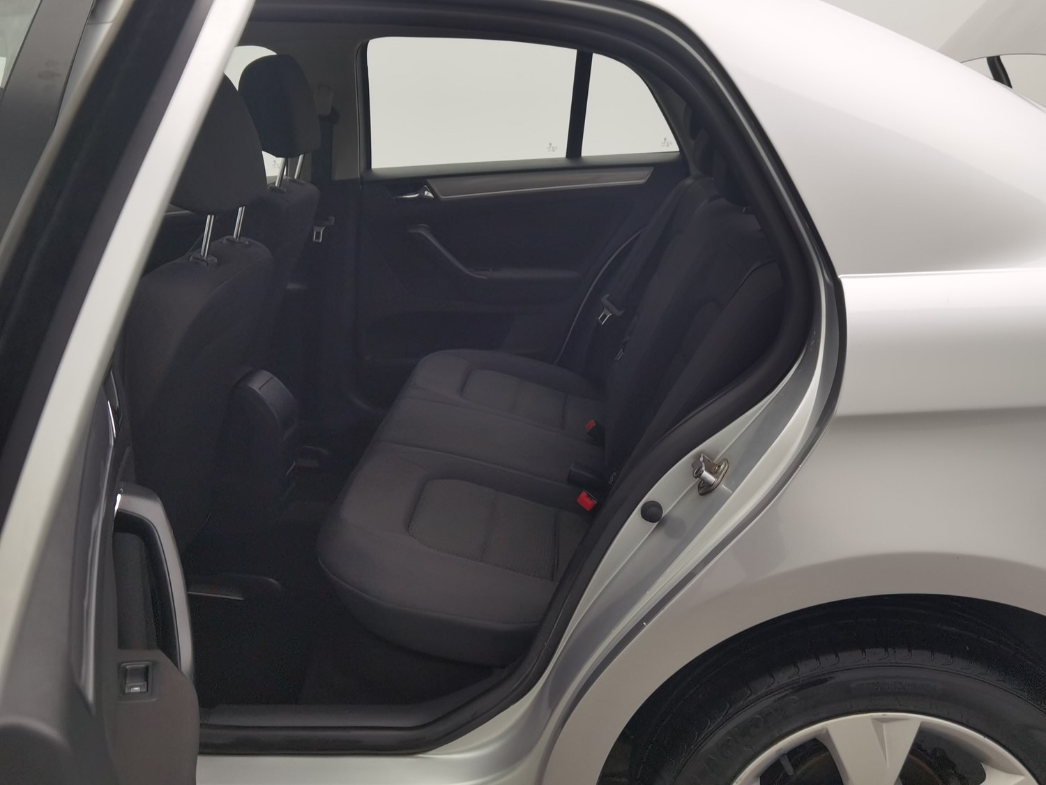 Used Volkswagen Bora 2015 1.6 AT