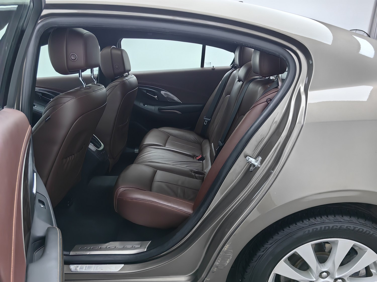 Used Buick LaCrosse 2013 2.4 AT