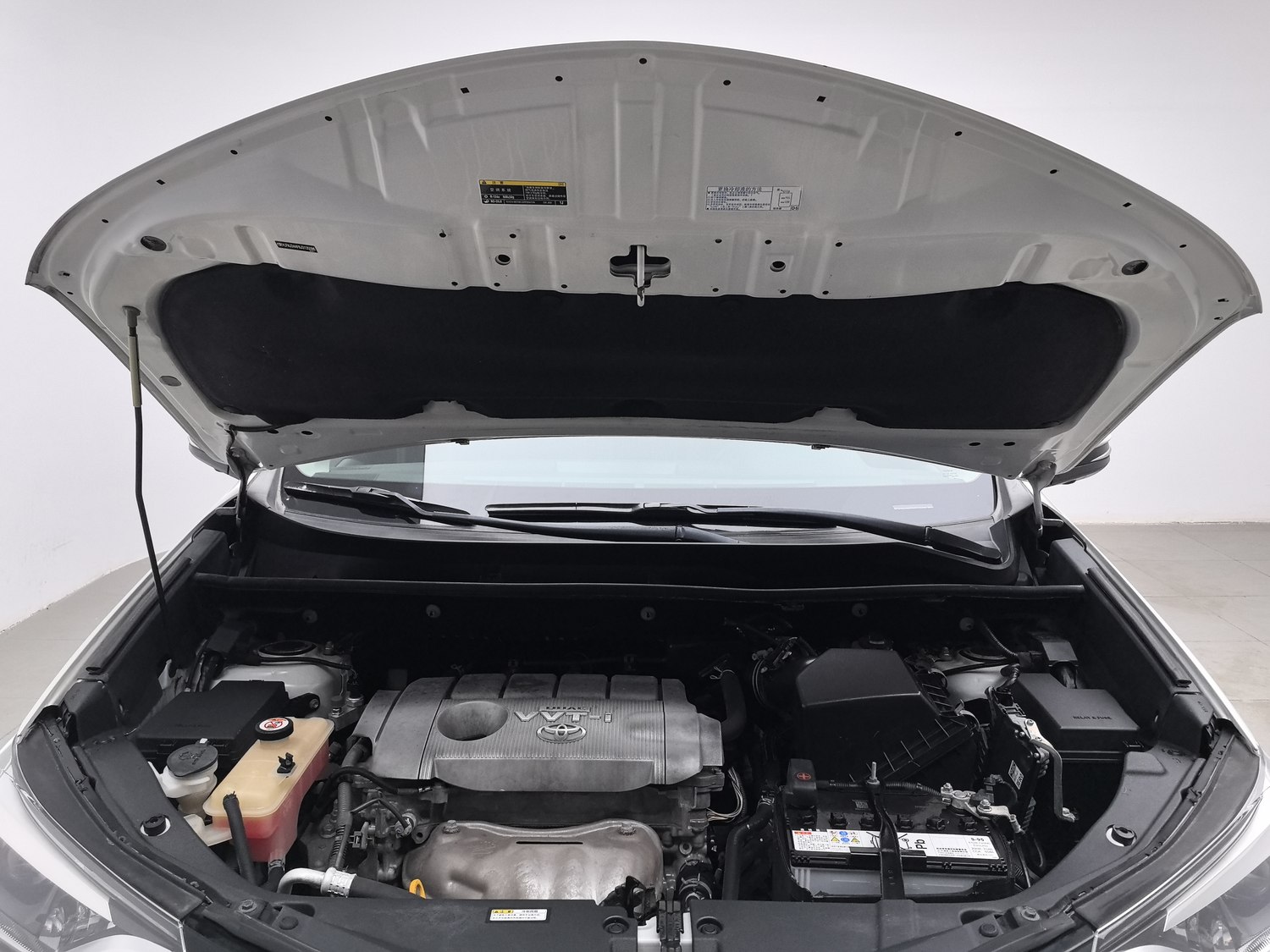 Used Toyota RAV4 2018 2.5 AT