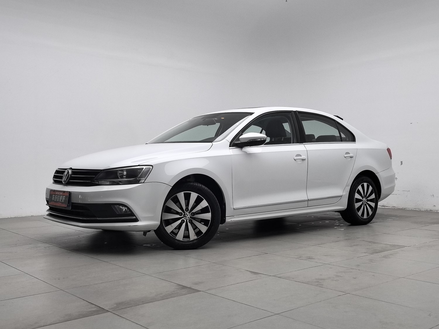Used Volkswagen Sagitar 2017 1.6 MT