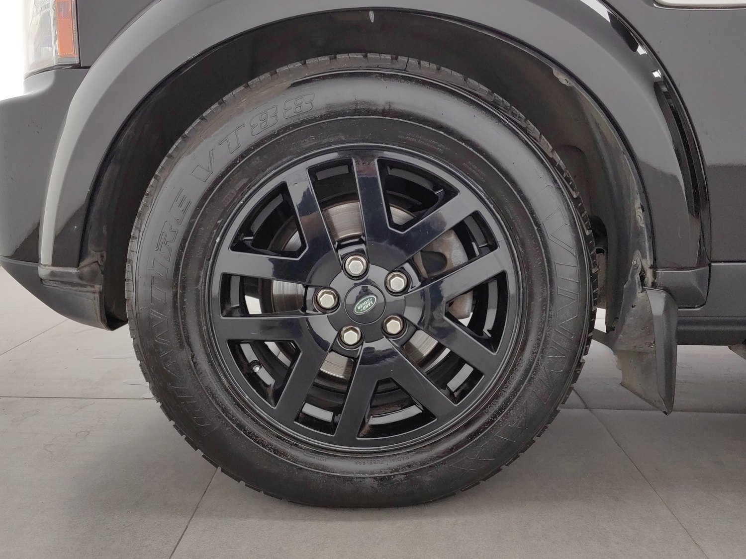 Used Land Rover Discovery 2011 4.0 AT