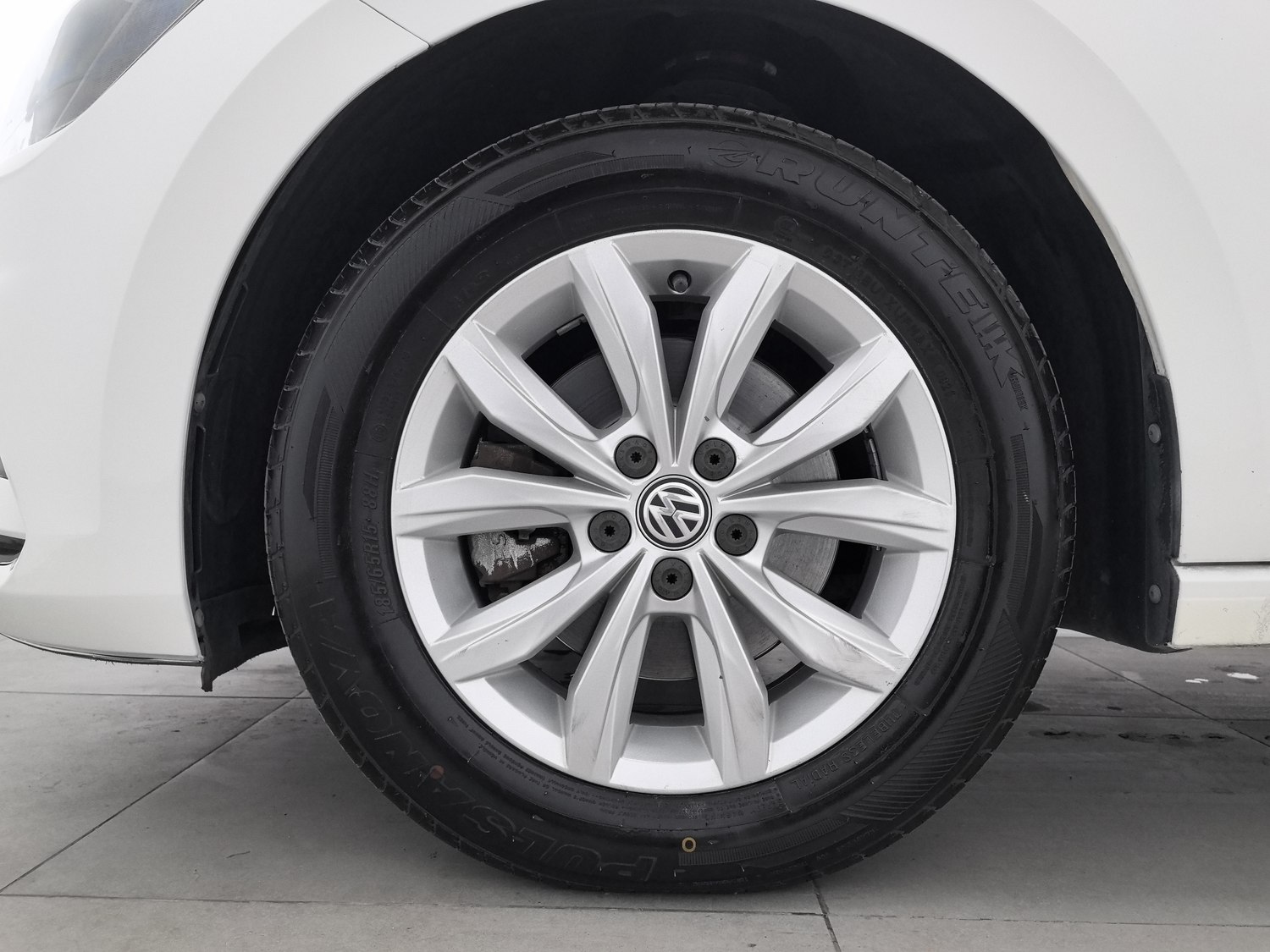 Used Volkswagen Polo 2019 1.5 AT
