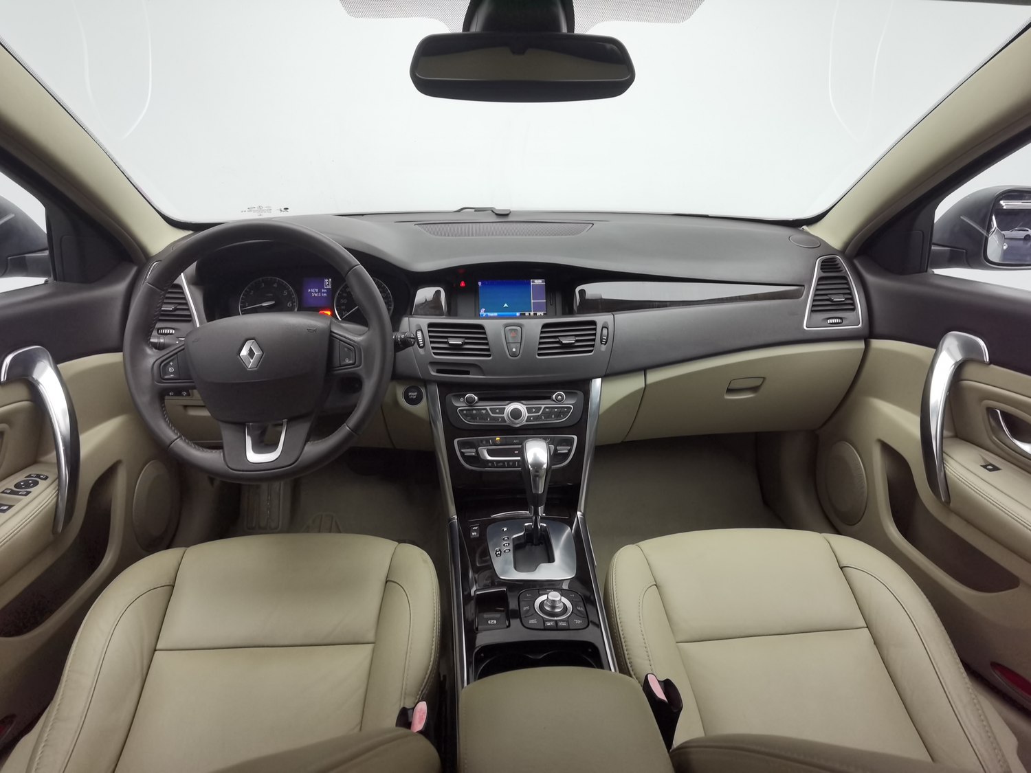 Used Renault Latitude 2011 2.5 AT