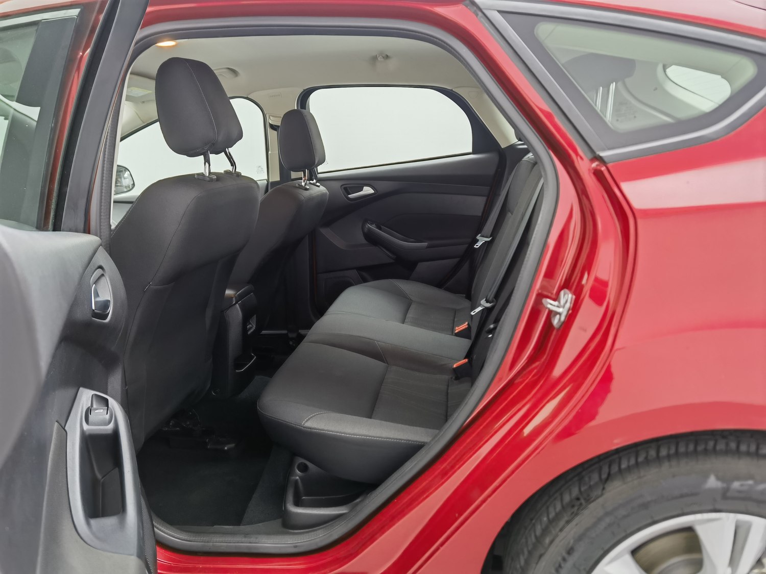 Used Ford Focus 2015 1.6 AT