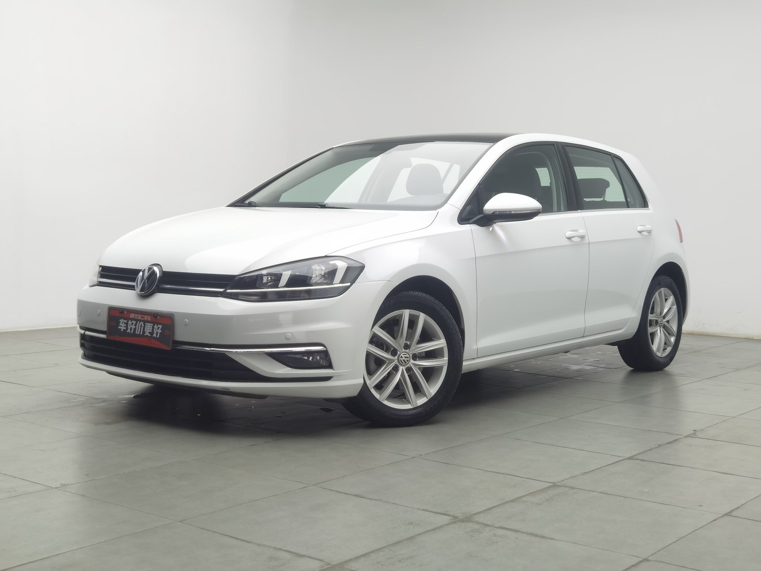 Used Volkswagen Golf 2019 1.4 AT