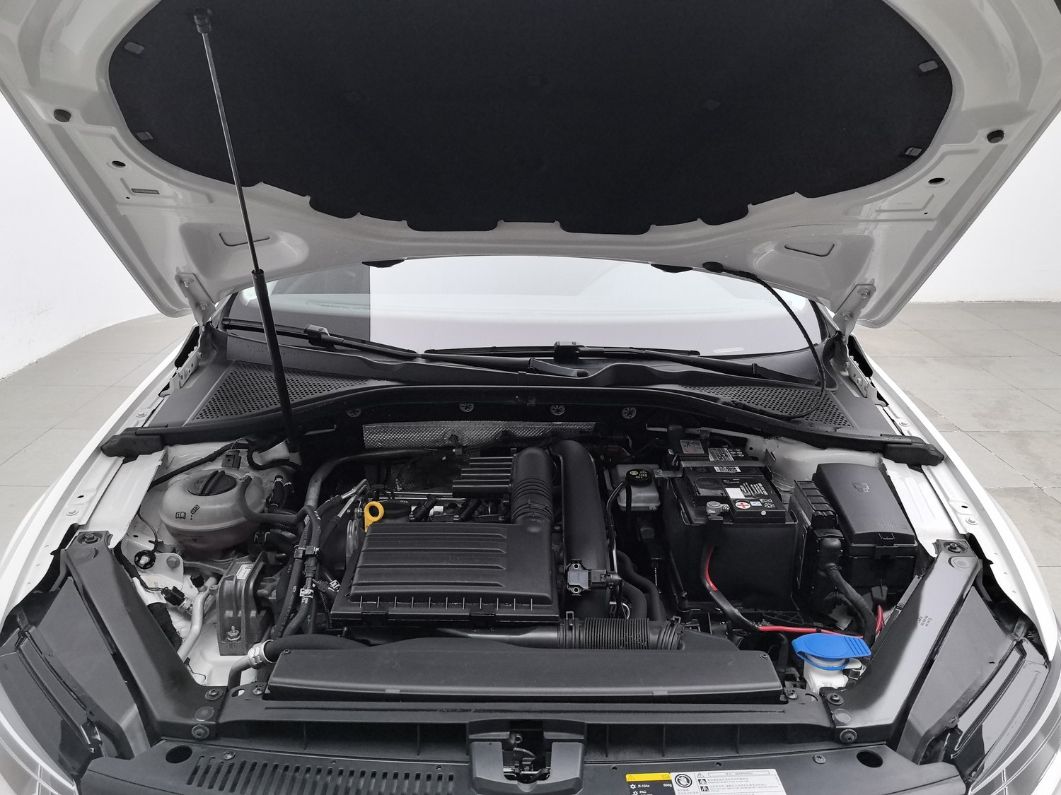 Used Volkswagen Lamando 2017 1.4 AT
