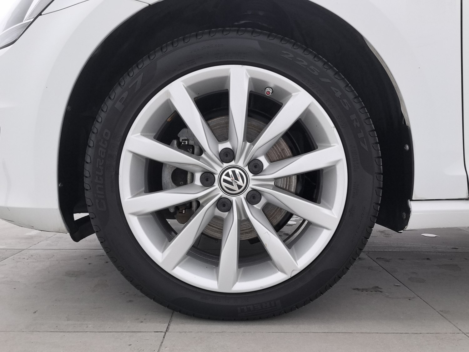 Used Volkswagen Golf 2015 1.4 AT