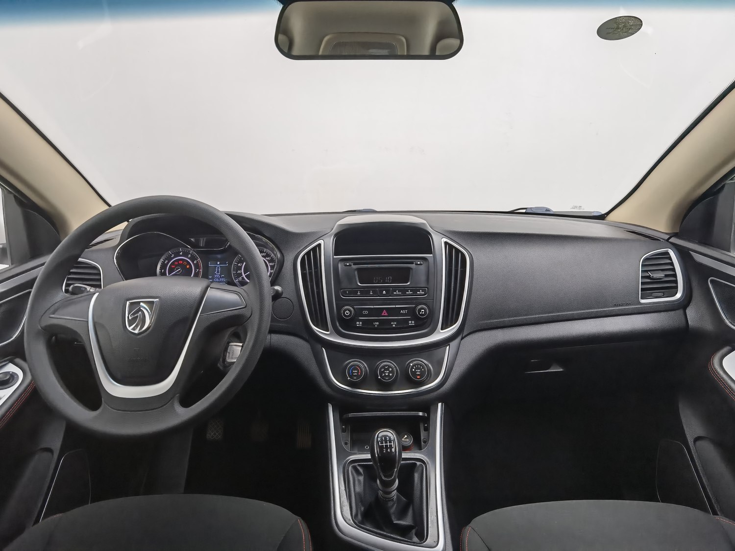 Used Baojun 560 2016 1.8 MT