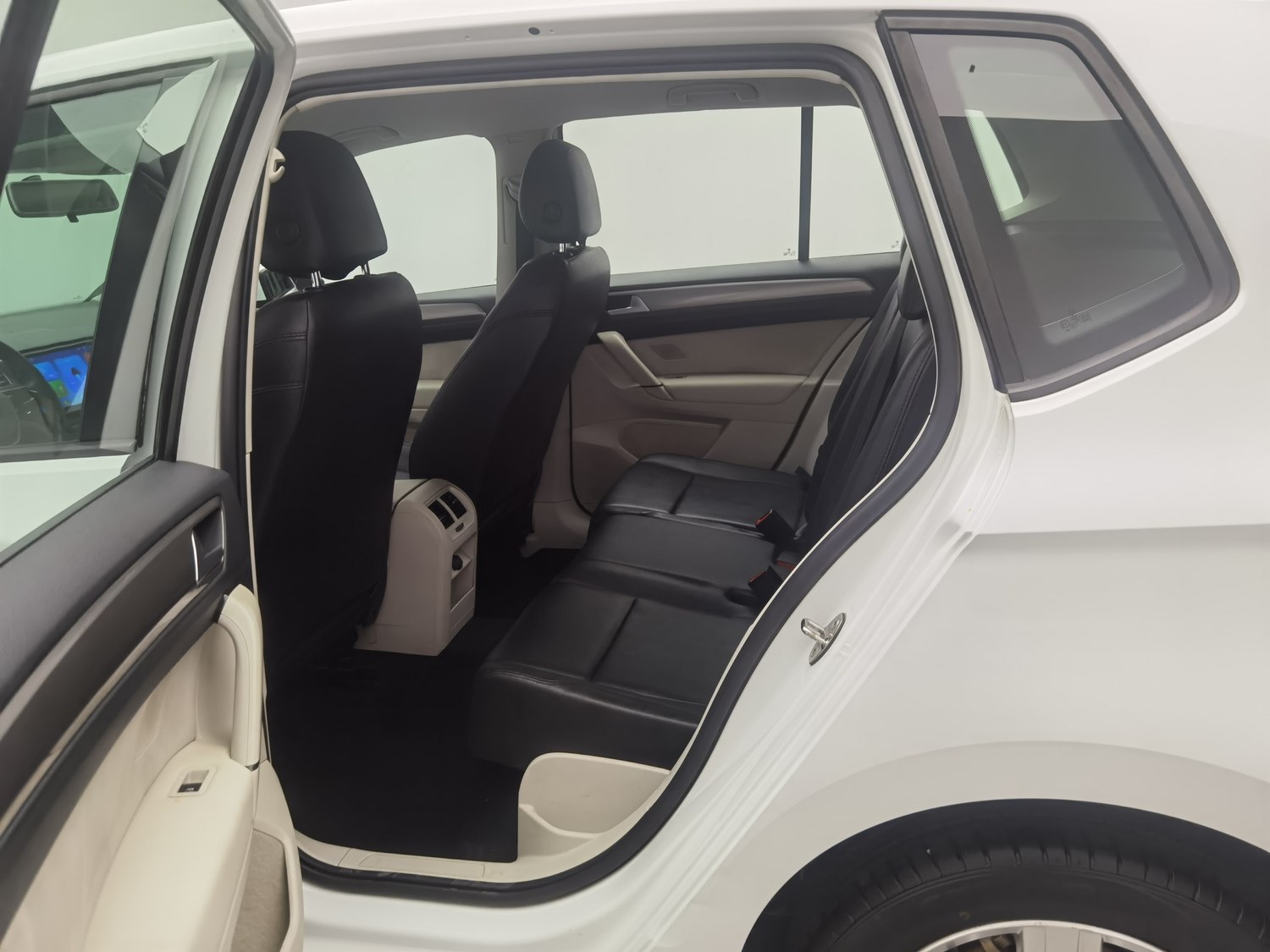 Used Volkswagen Golf Sportsvan 2016 1.6 AT