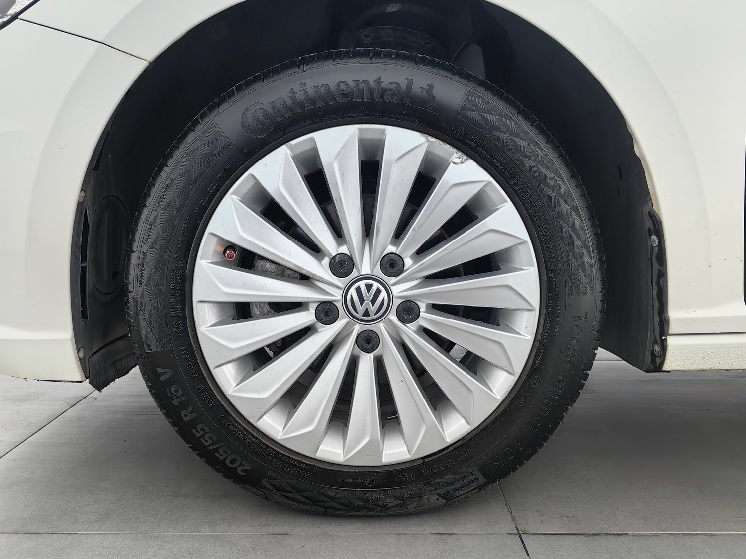 Used Volkswagen Lavida 2018 1.5 AT