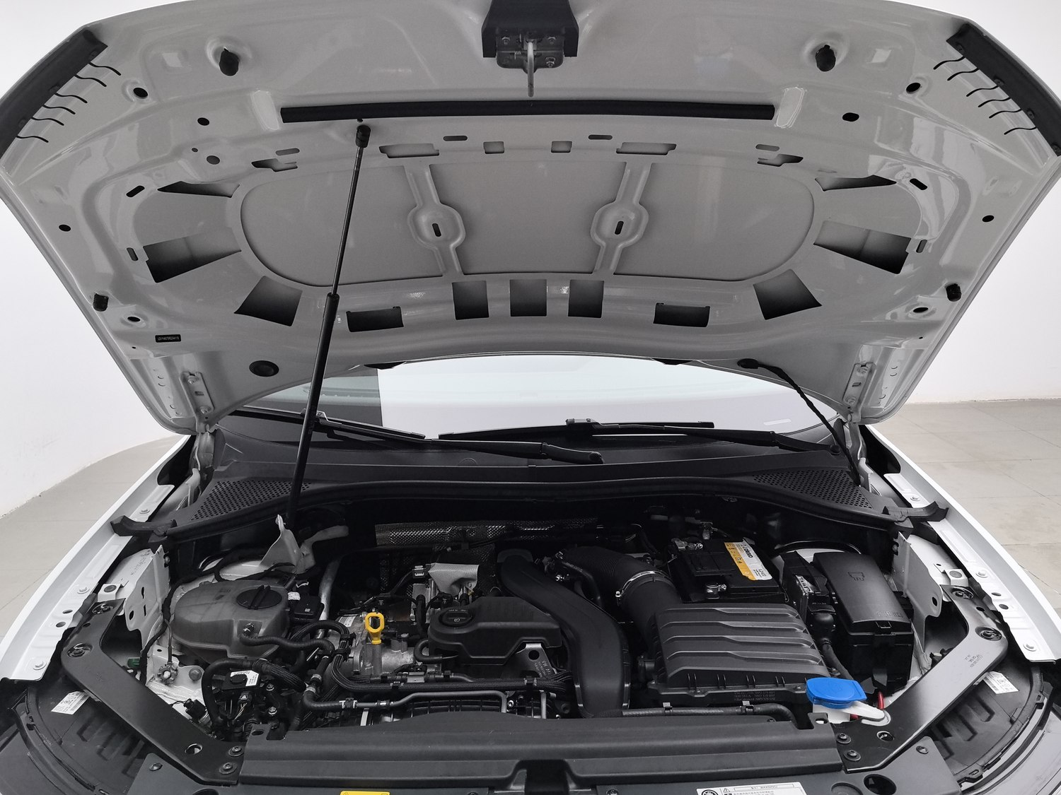 Used Volkswagen Tiguan L 2024 1.5 AT
