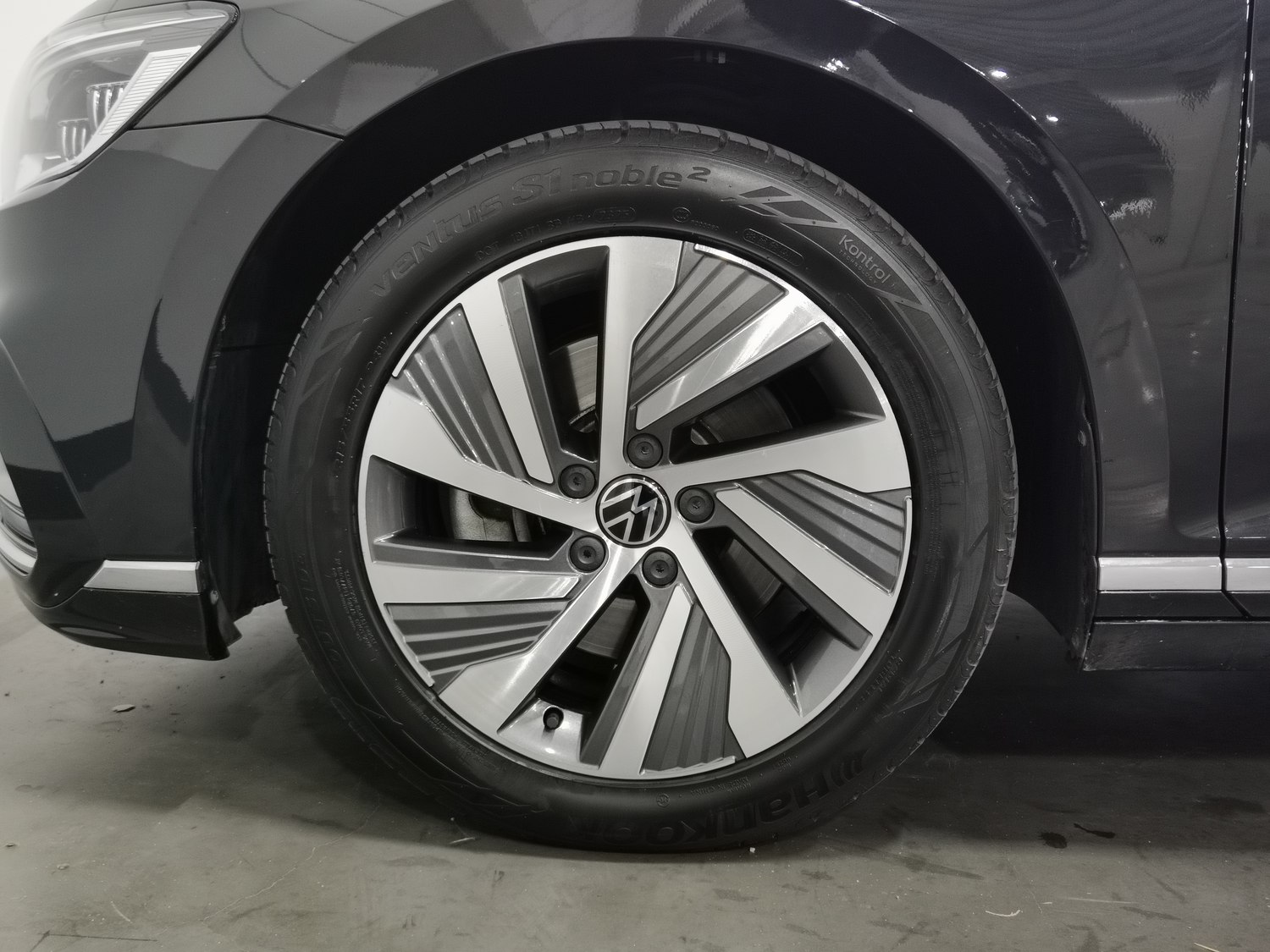 Used Volkswagen Magotan GTE PHEV 2022 1.4 AT