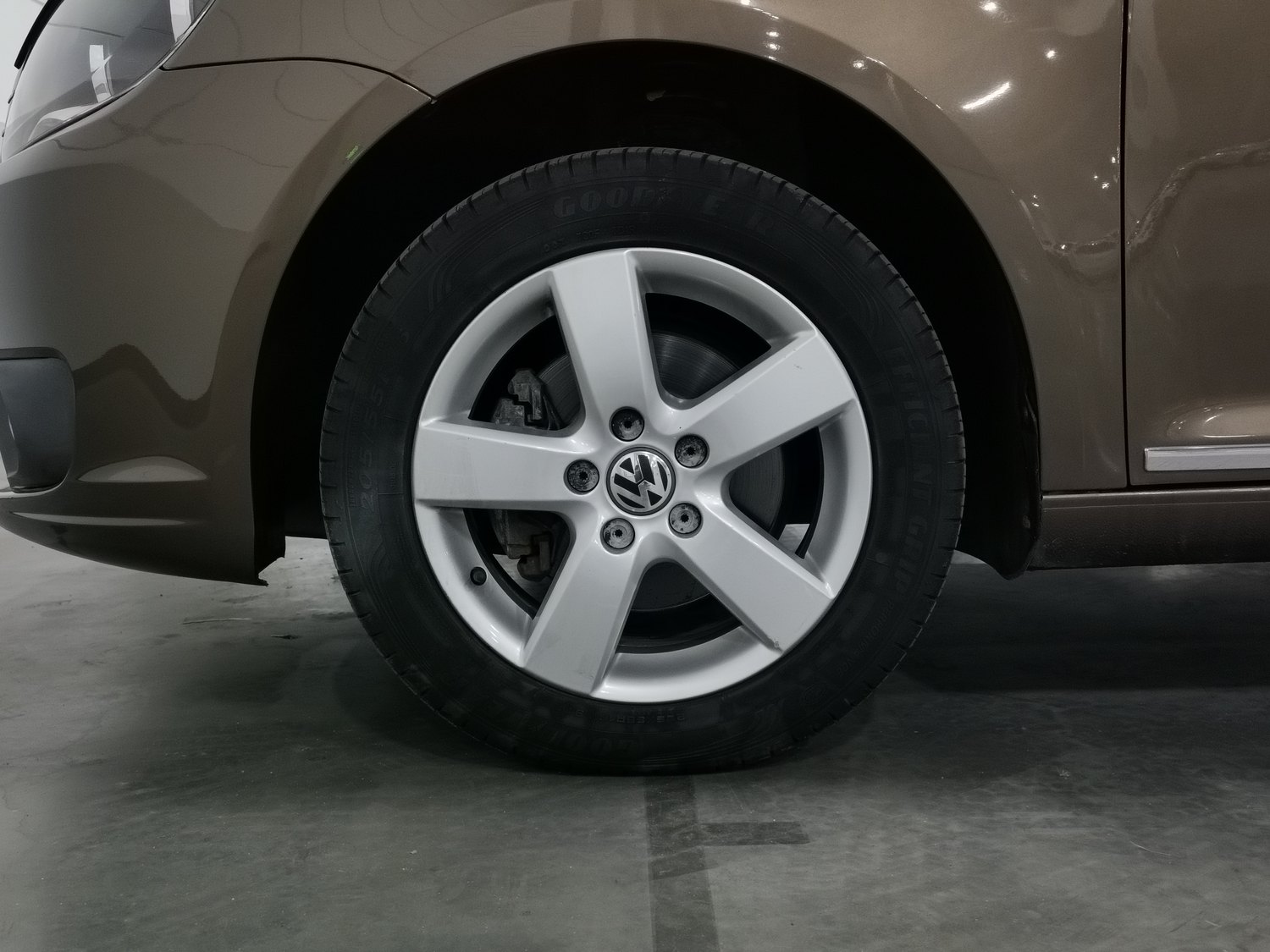 Used Volkswagen Touran 2013 1.4 AT