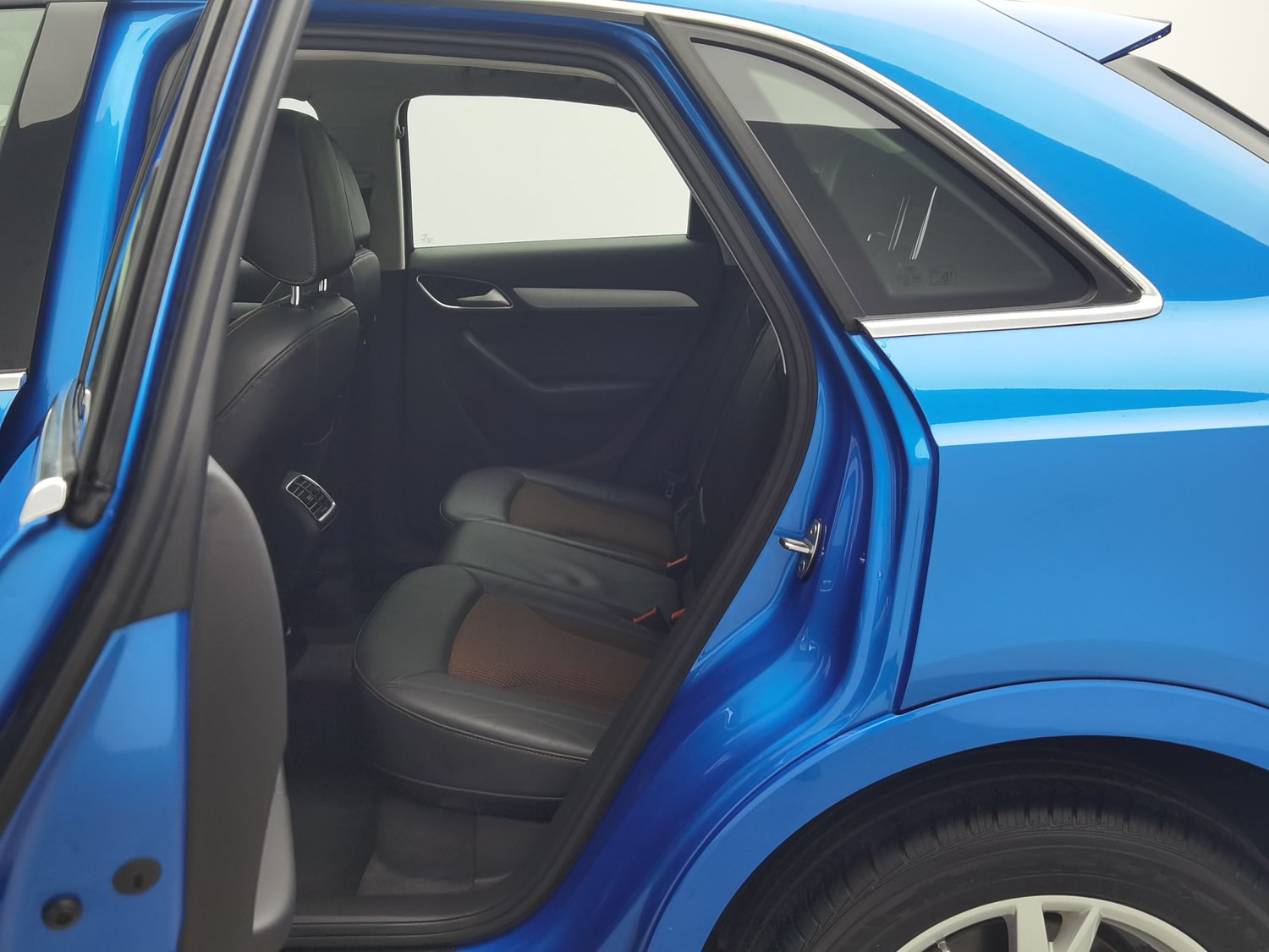 Used Audi Q3 2016 2.0 AT