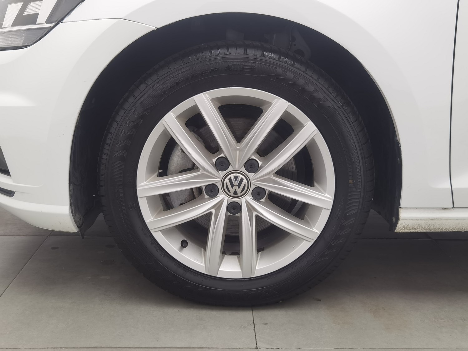 Used Volkswagen Golf 2019 1.4 AT