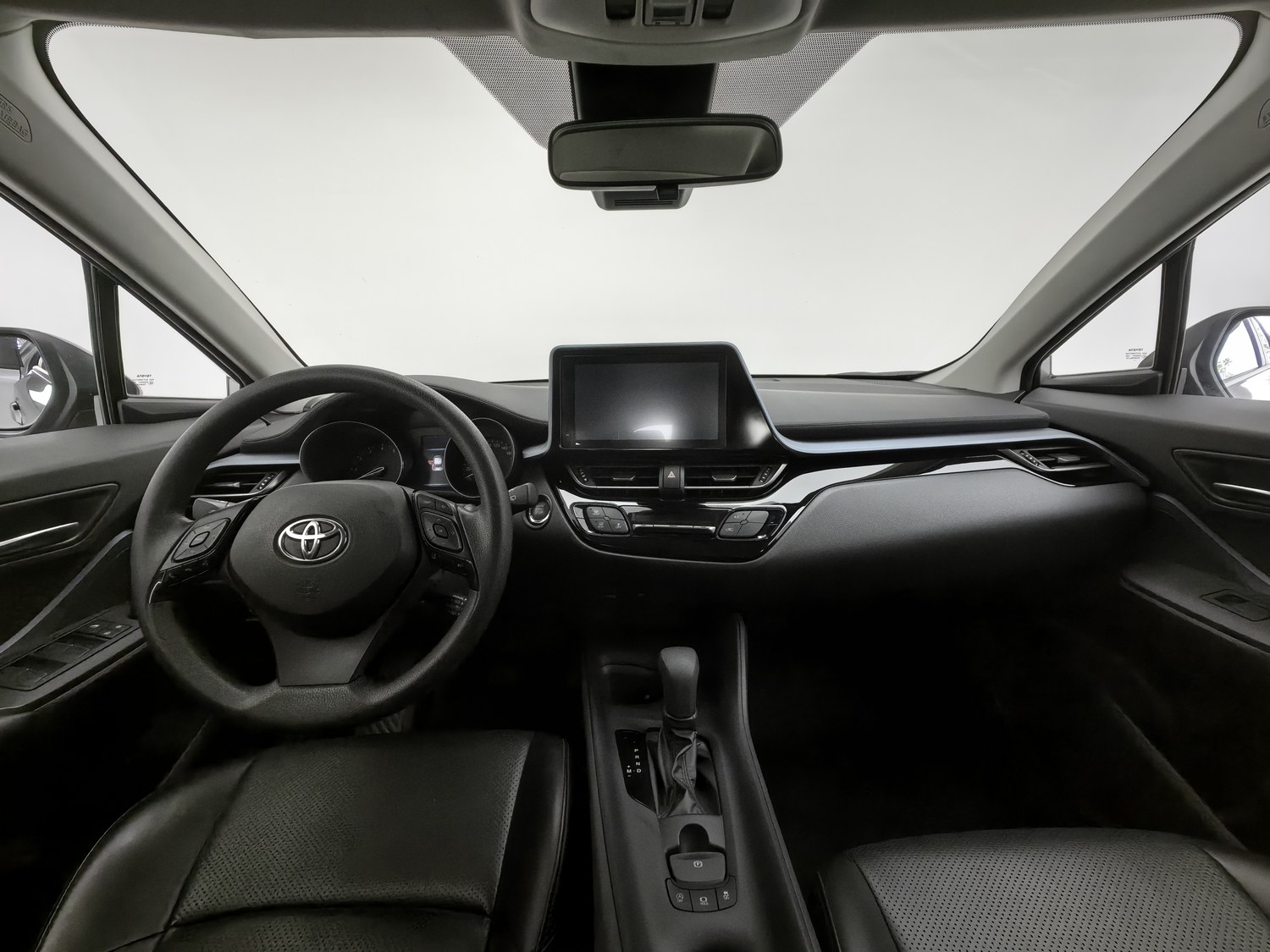 Used Toyota C-HR 2021 2.0 AT