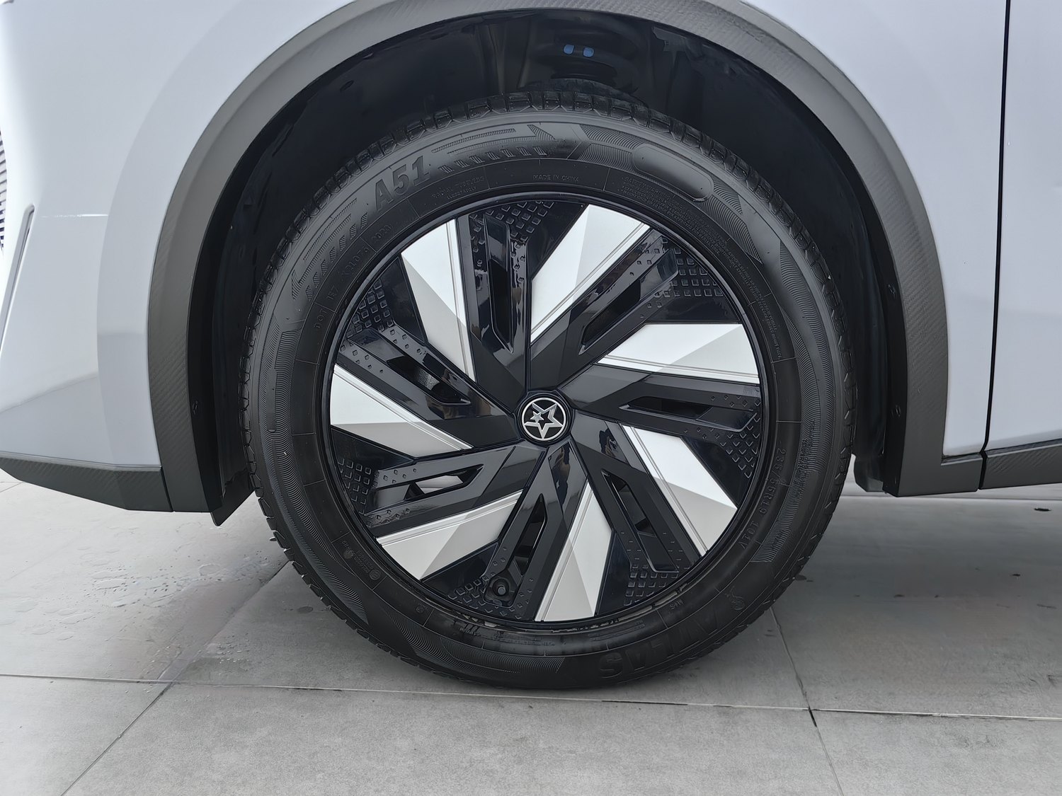 Used Venucia Grand V 2023 1.5 AT