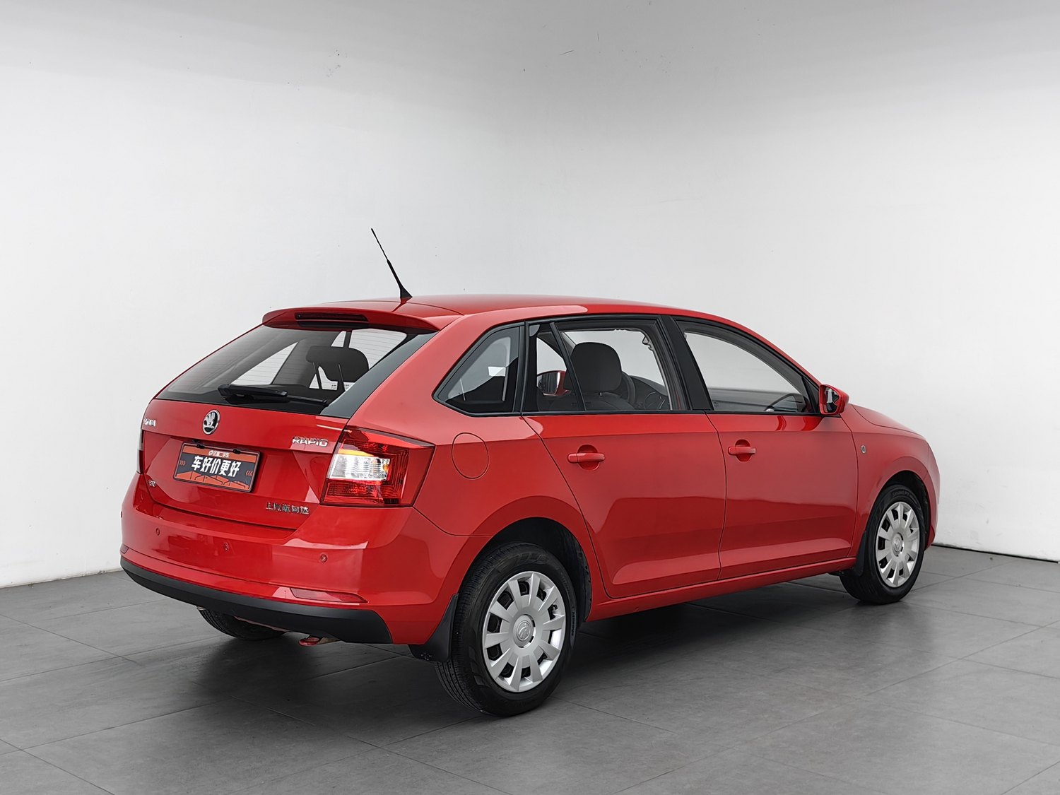 Used Skoda Rapid Spaceback 2016 1.6 MT