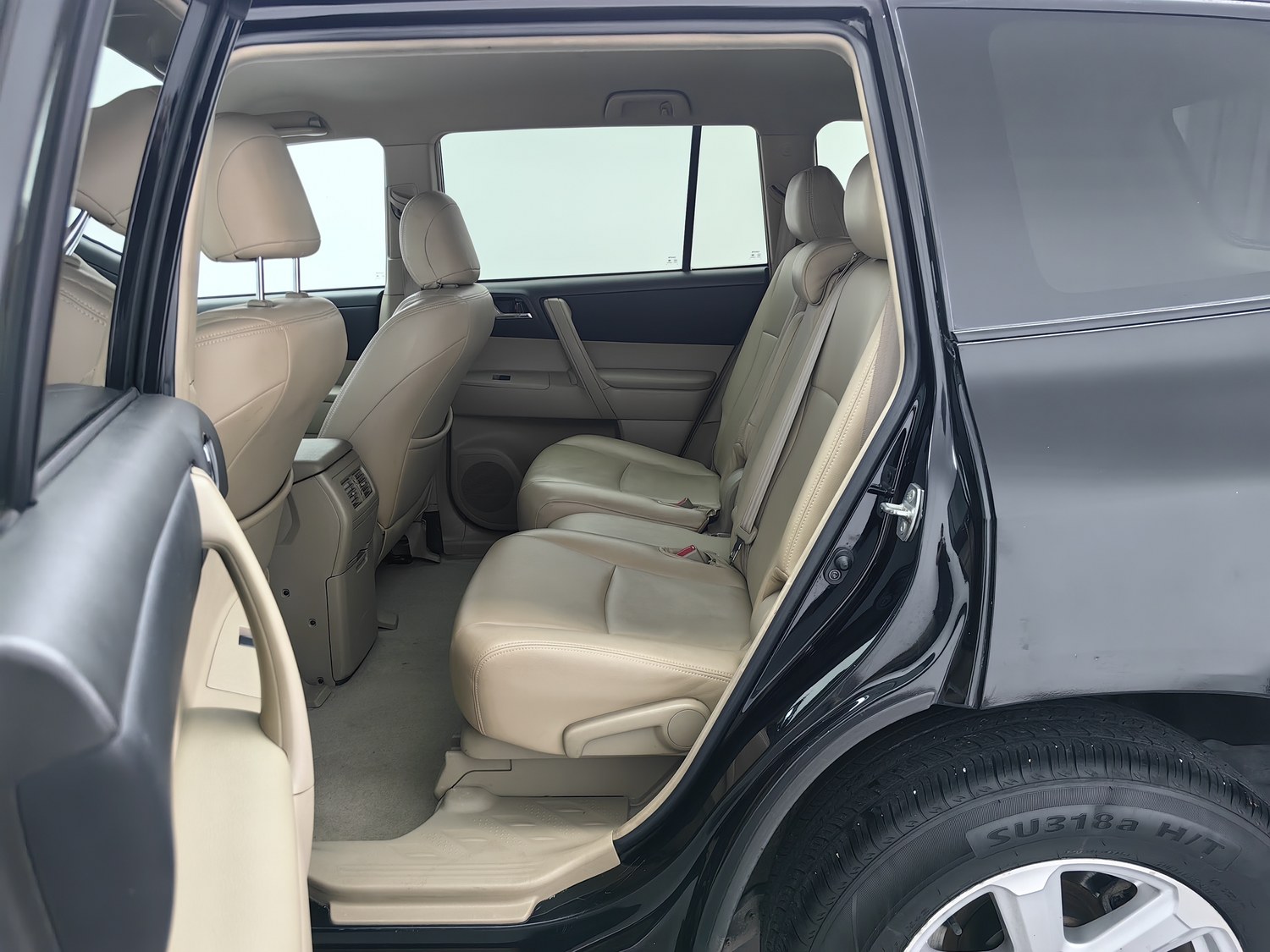 Used Toyota Highlander 2011 2.7 AT