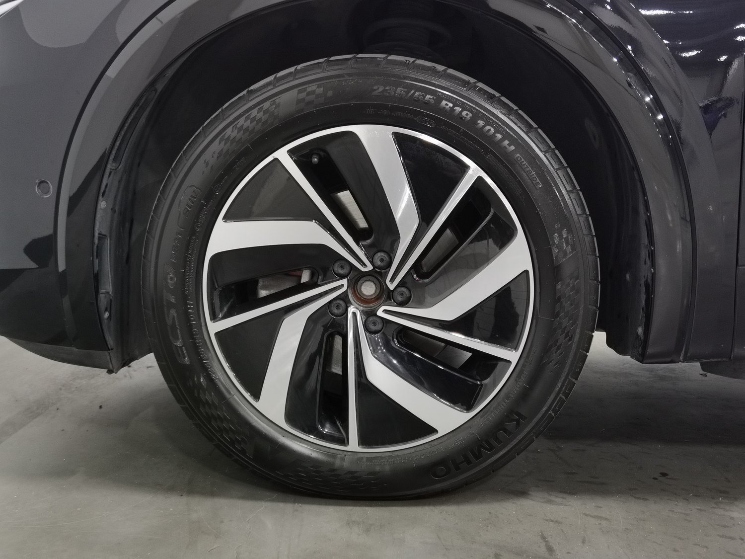 Used Volkswagen Viloran 2022 2.0 AT