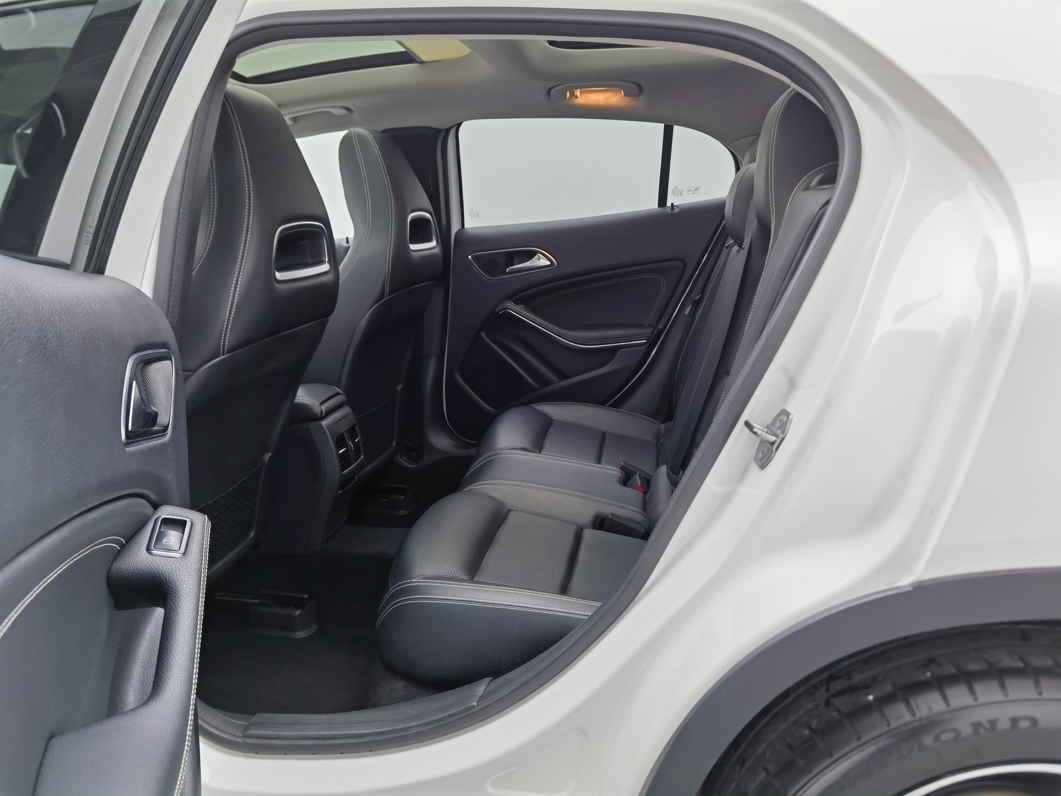 Used Mercedes-Benz GLA 2018 1.6 AT
