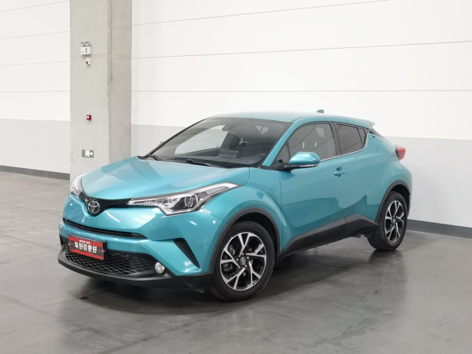 Used Toyota C-HR 2018 2.0 AT
