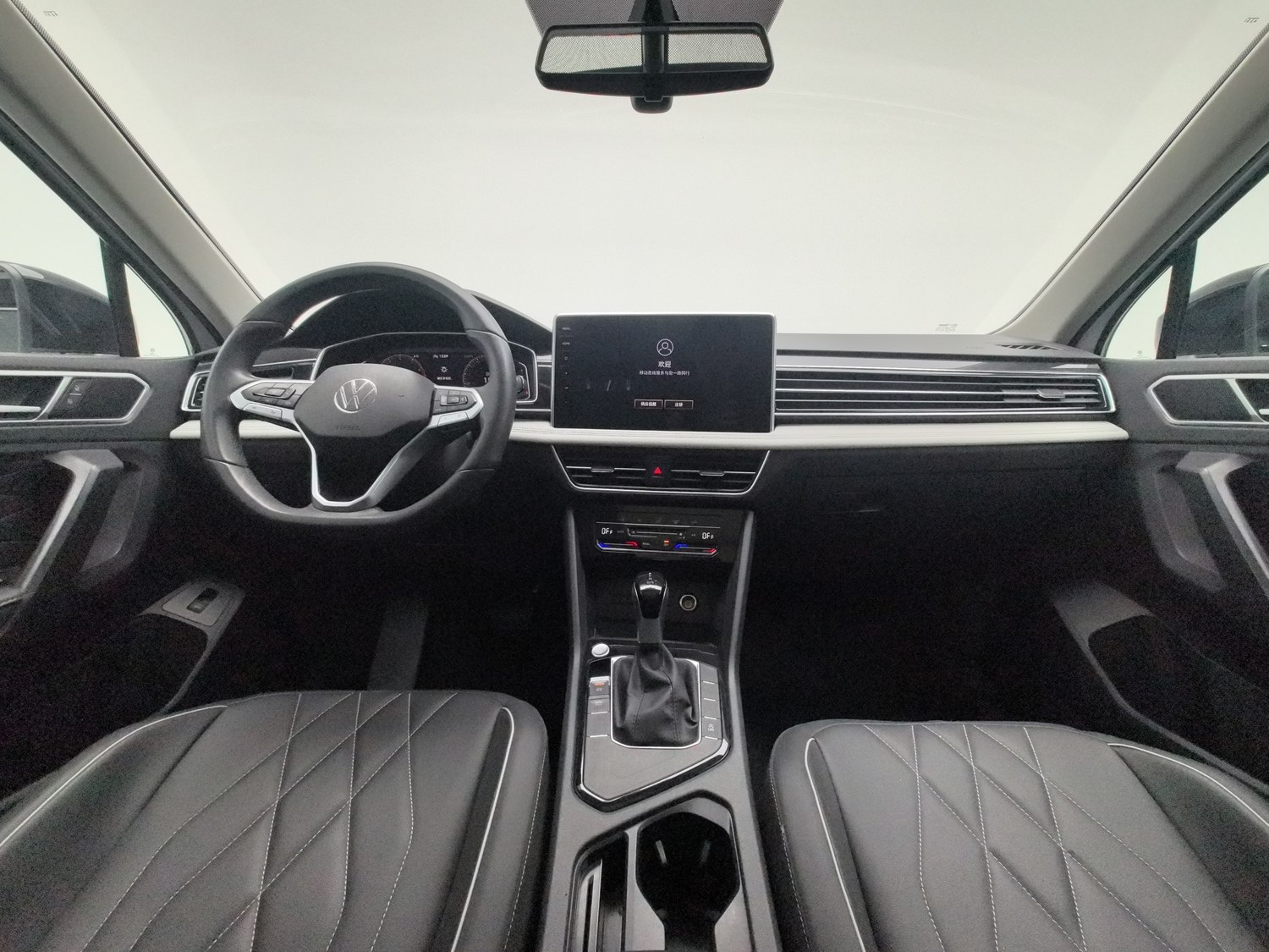 Used Volkswagen Tiguan L 2024 1.5 AT