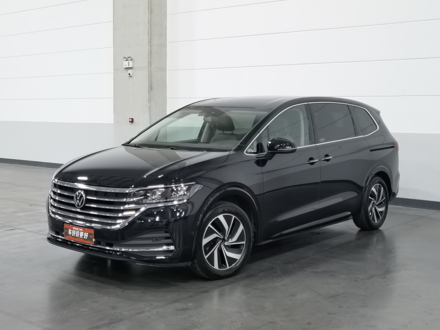 Used Volkswagen Viloran 2022 2.0 AT