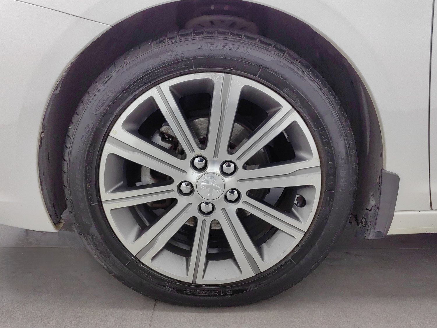 Used Peugeot 408 2014 1.8 AT