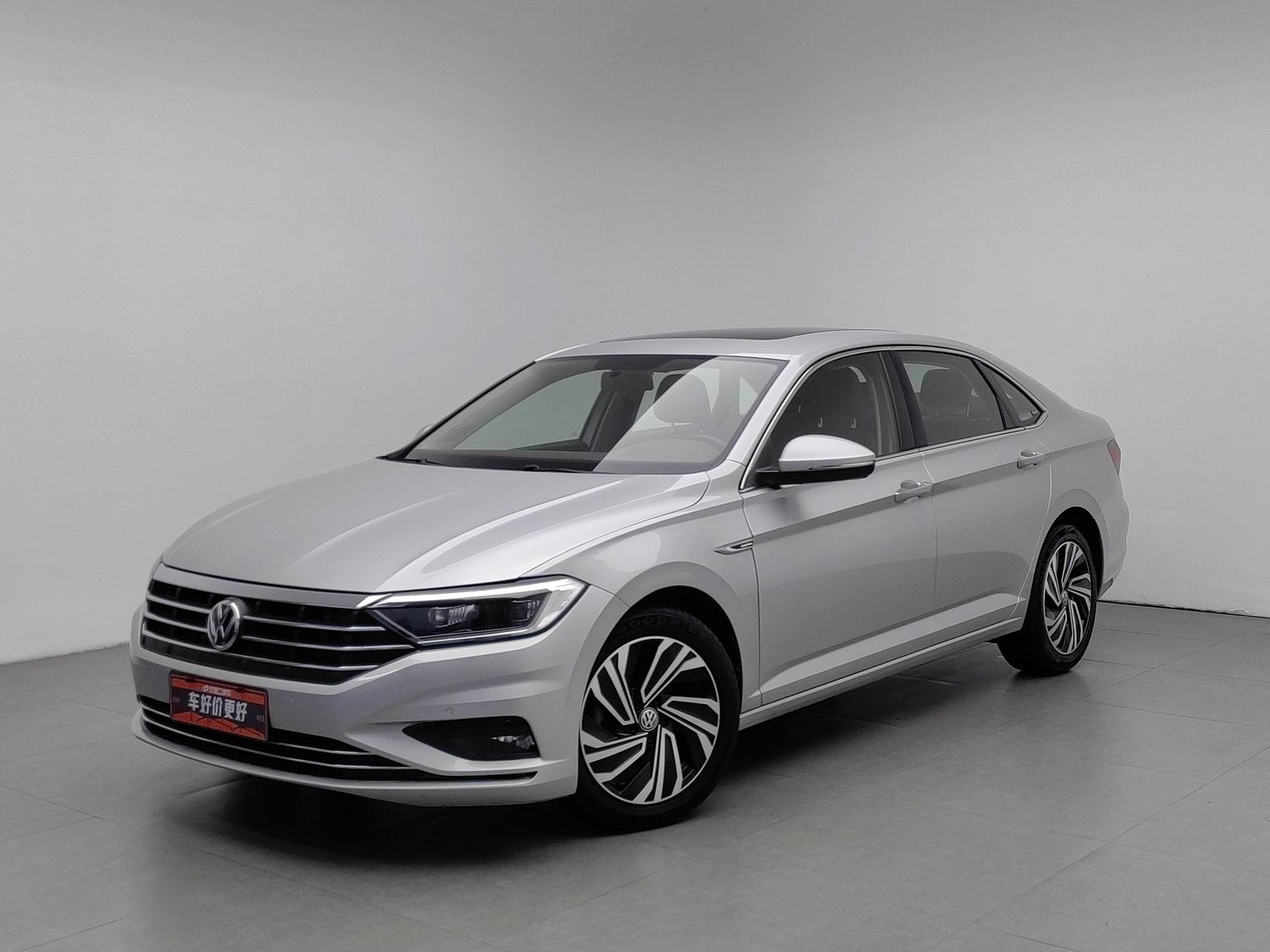 Used Volkswagen Sagitar 2020 1.4 AT