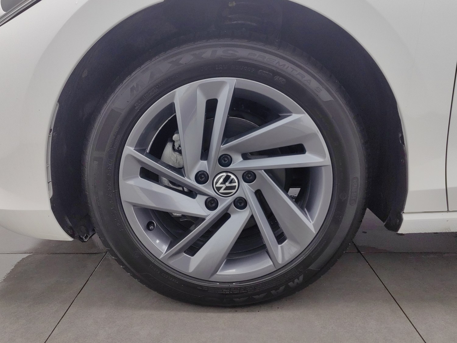 Used Volkswagen Lamando 2024 1.4 AT
