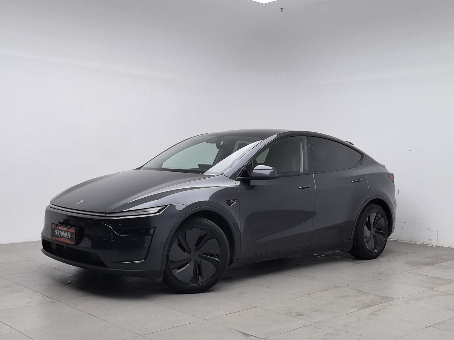Used Tesla Model Y 2025