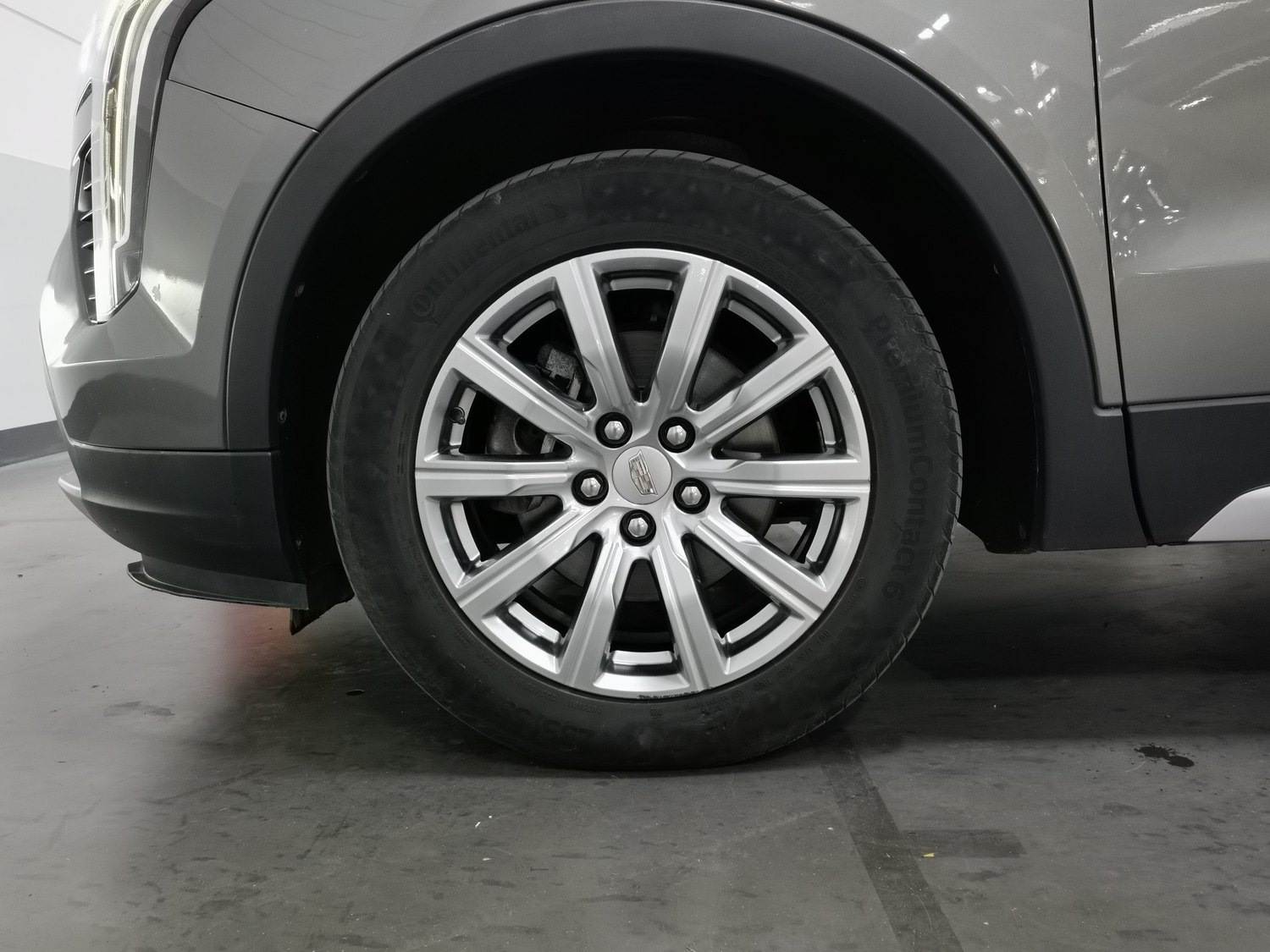 Used Cadillac XT4 2018 2.0 AT