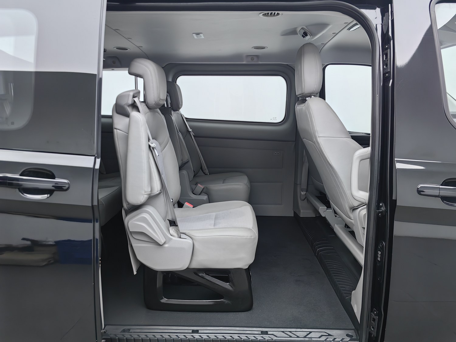 Used Ford Transit 2023 2.0 AT