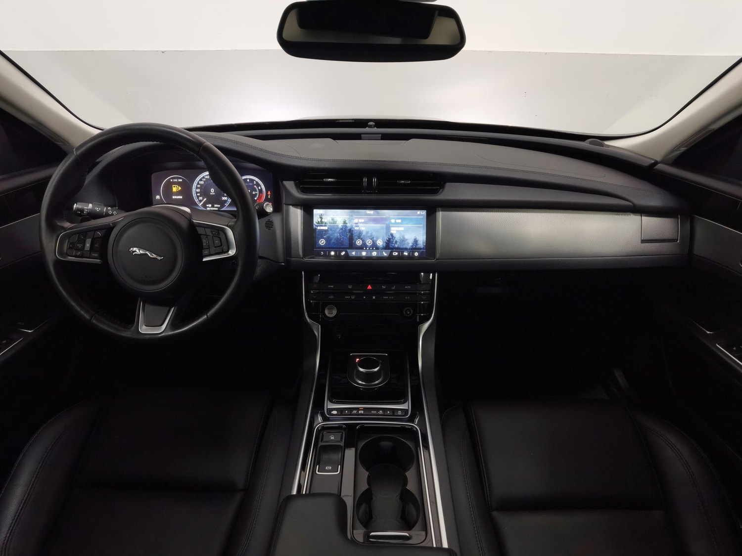 Used Jaguar XFL 2020 2.0 AT