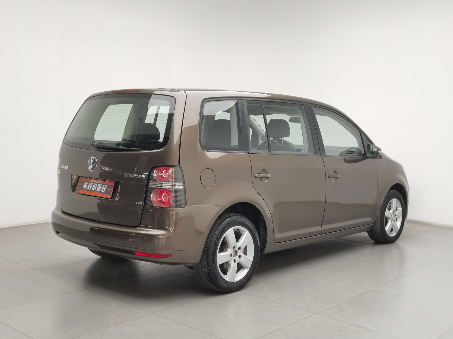 Used Volkswagen Touran 2015 1.4 MT