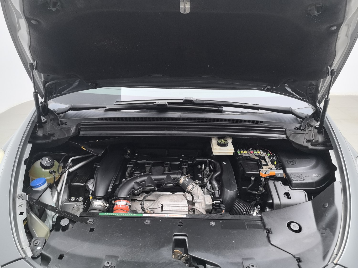 Used DS DS 5 2013 1.6 AT