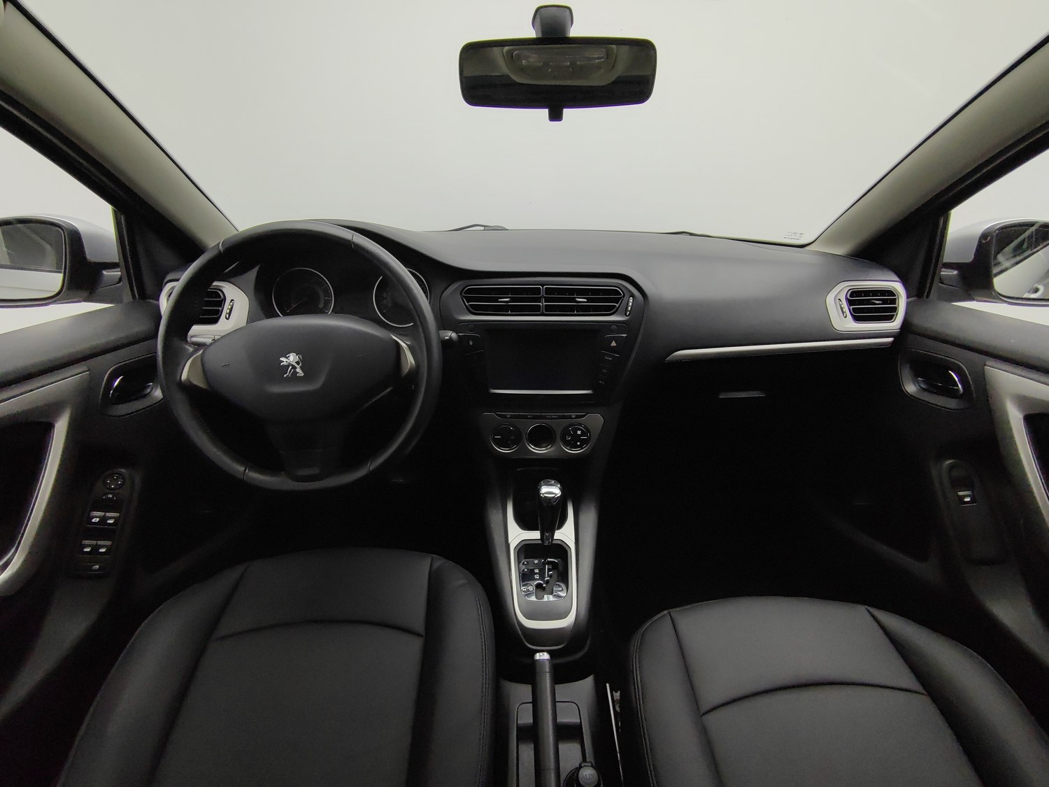 Used Peugeot 301 2014 1.6 AT