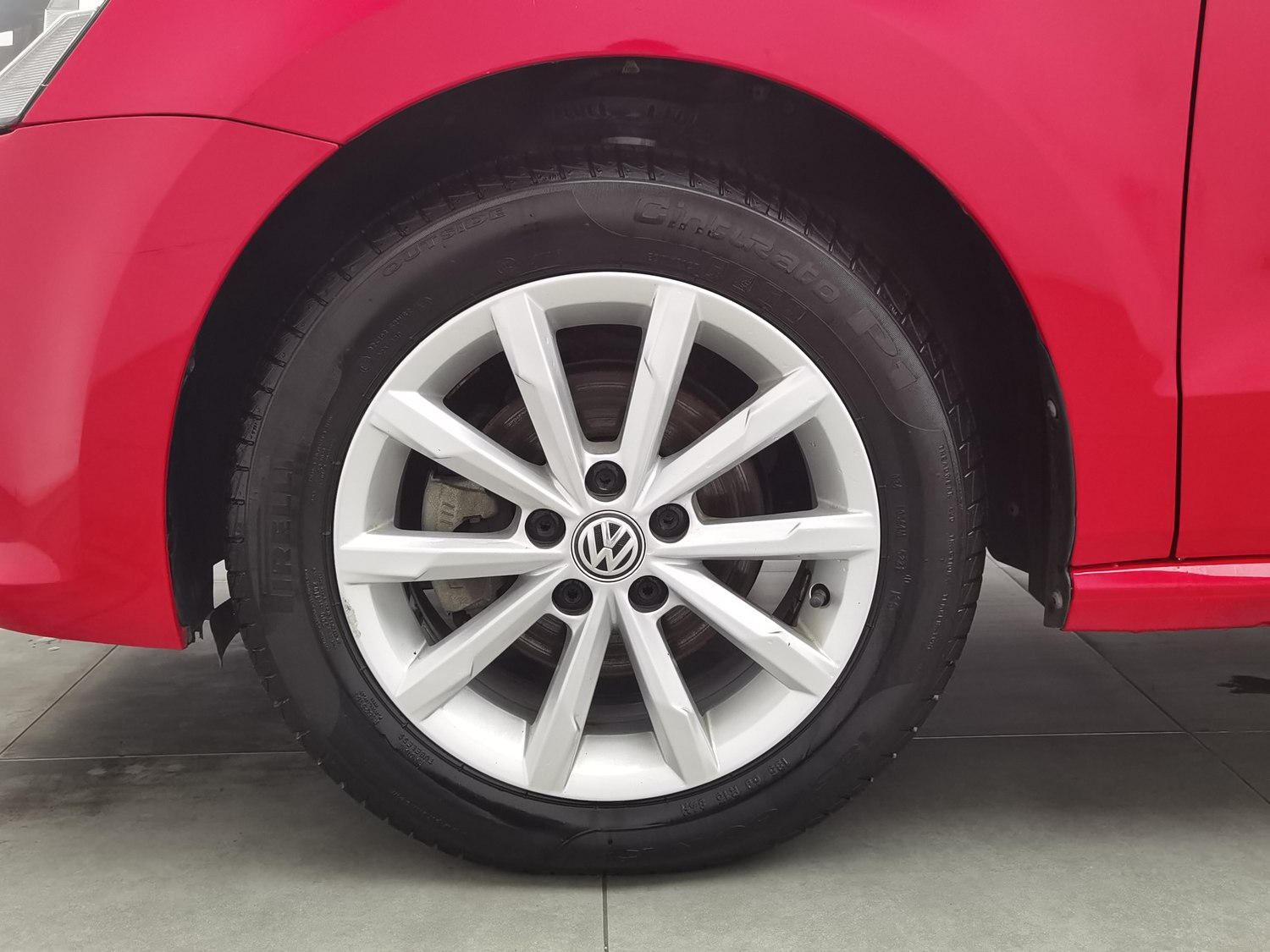 Used Volkswagen Polo 2016 1.6 AT