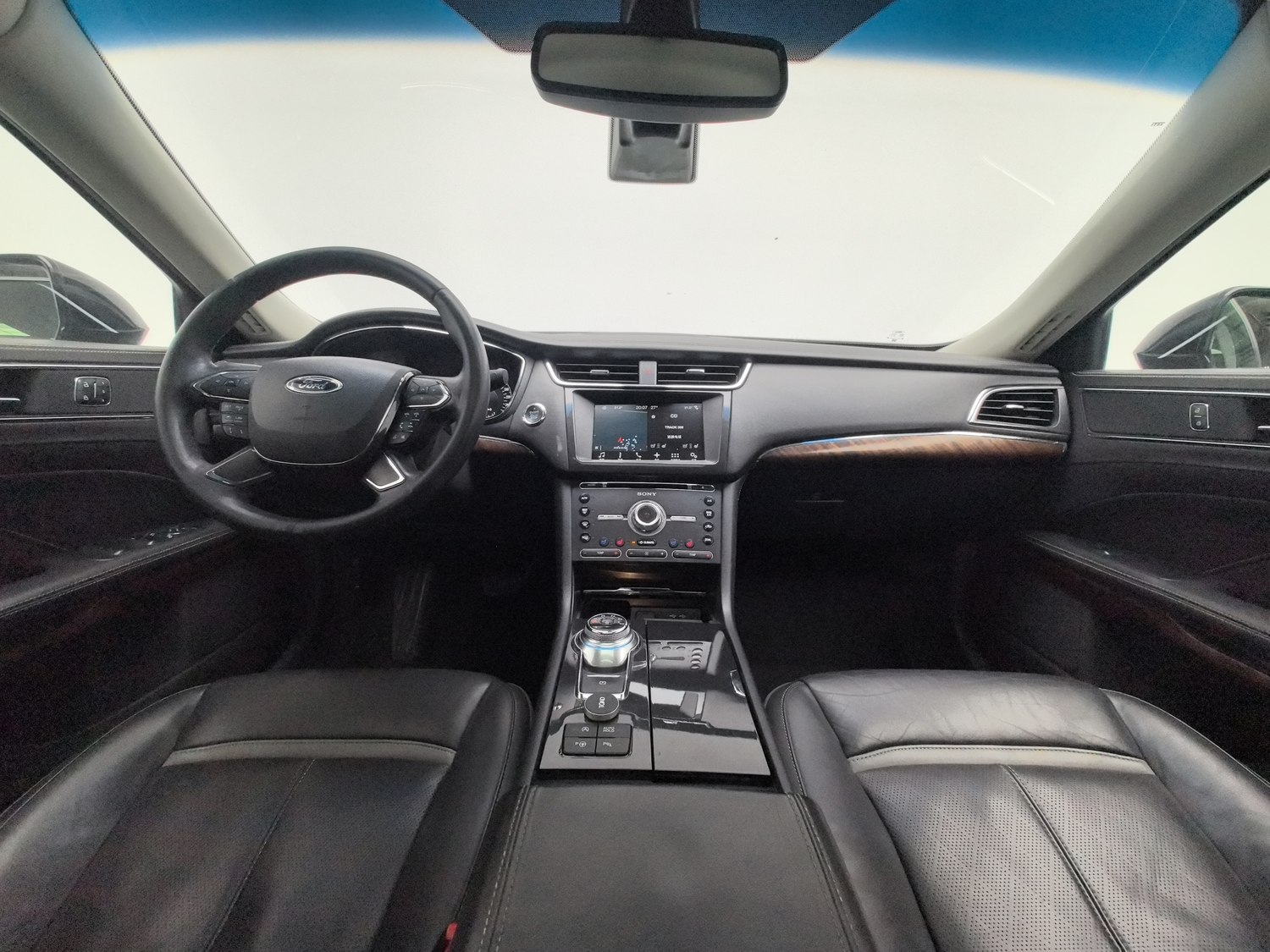 Used Ford Taurus 2017 2.0 AT