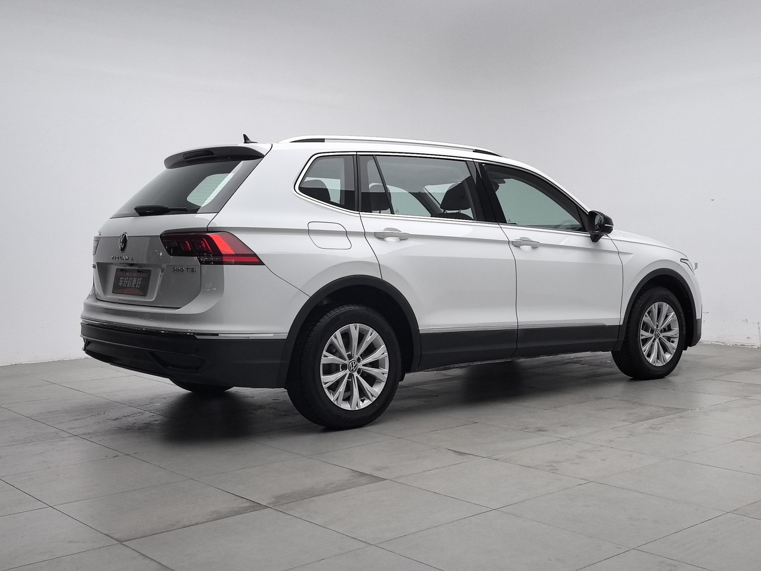 Used Volkswagen Tiguan L 2024 1.5 AT