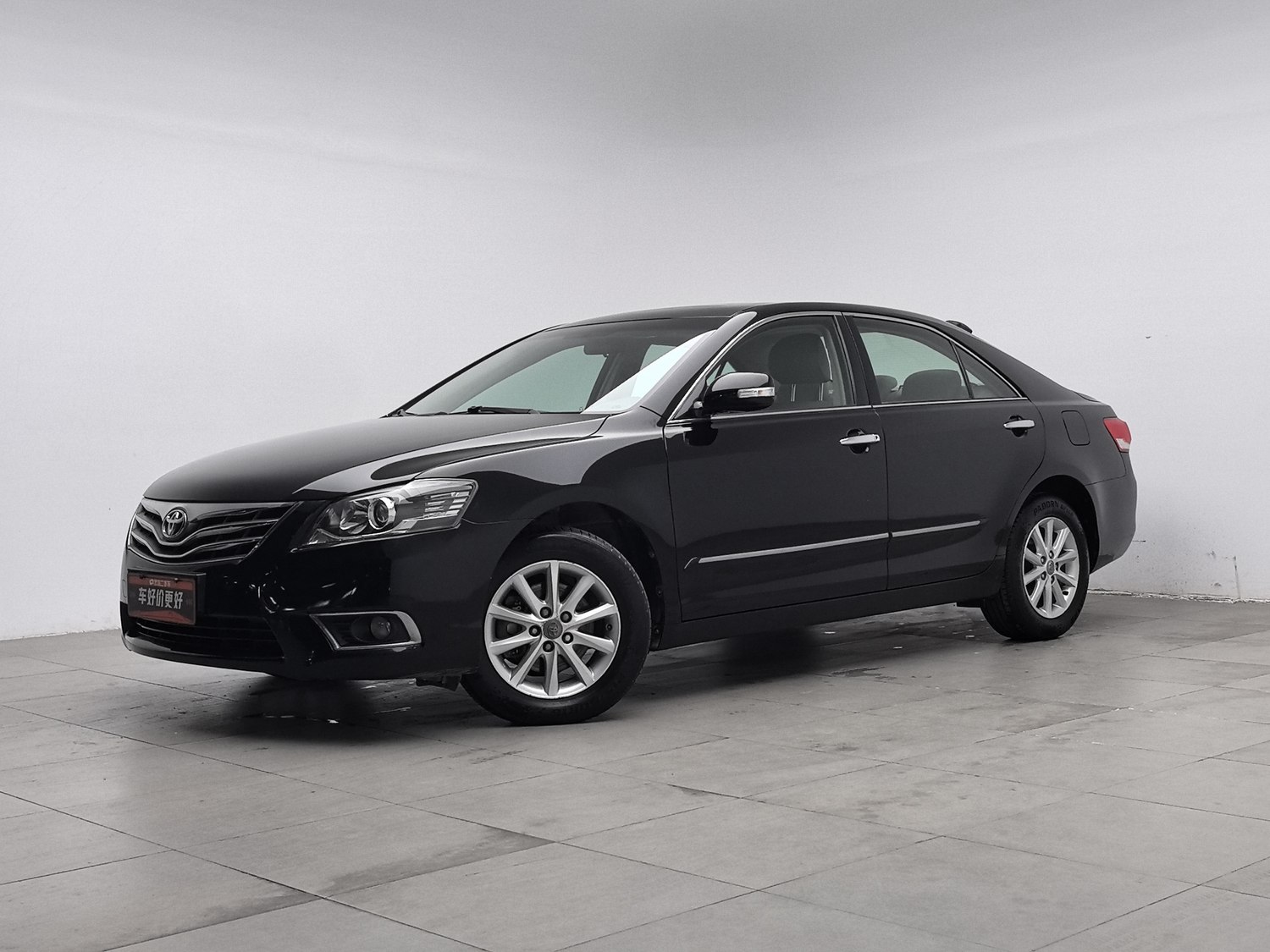 Used Toyota Camry 2013 2.0 AT