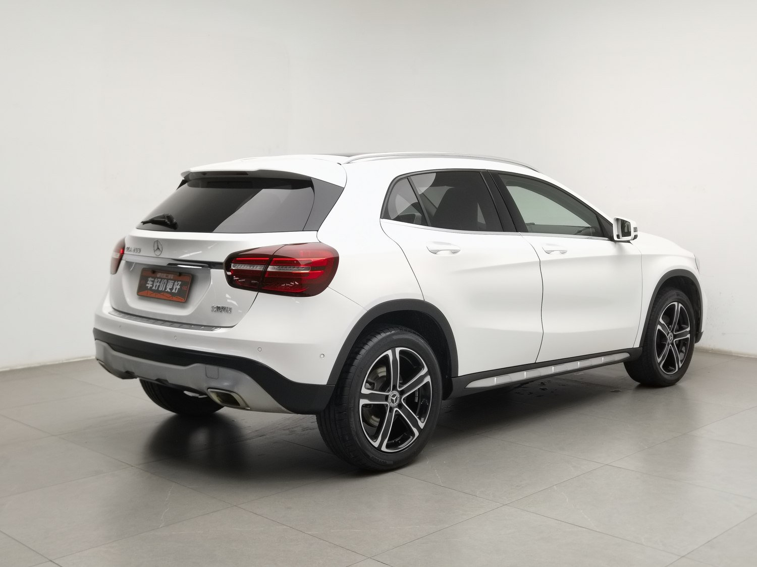 Used Mercedes-Benz GLA 2018 1.6 AT