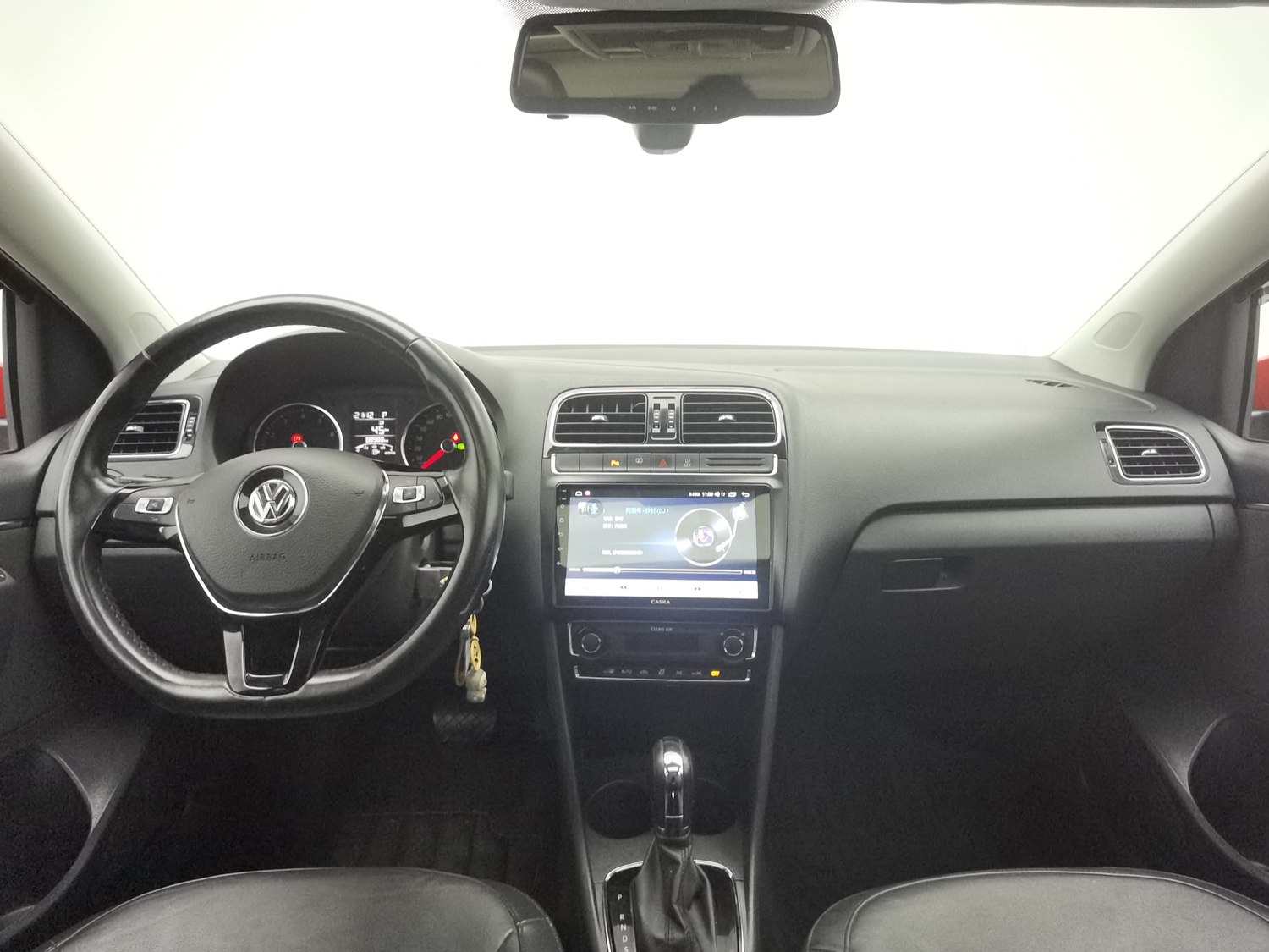 Used Volkswagen Polo 2016 1.6 AT