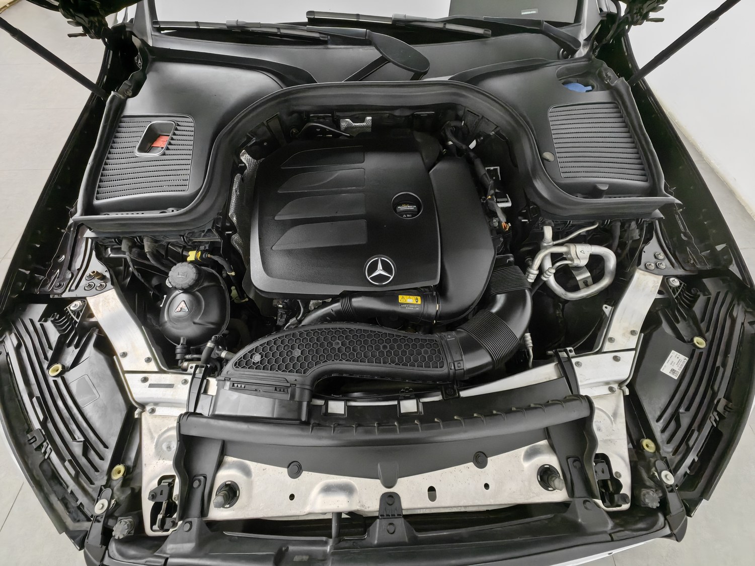 Used Mercedes-Benz GLC 2021 2.0 AT